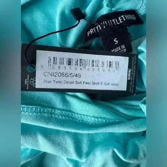 PrettyLittleThings Blue Twist Detail Soft Feel Skirt Beach Cover Up Size S - Picture 5 of 10